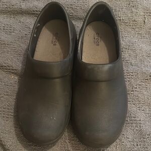 Crocs Black Slip-On Clogs